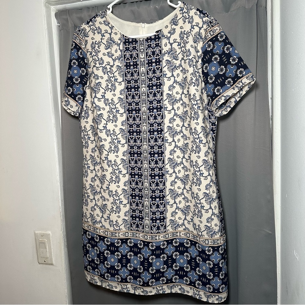 Lulu's Marketplace Blue Mosaic Print Shift Dress Size Large - Picture 4 of 16